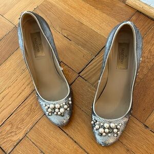 Vintage silver Valentino pumps